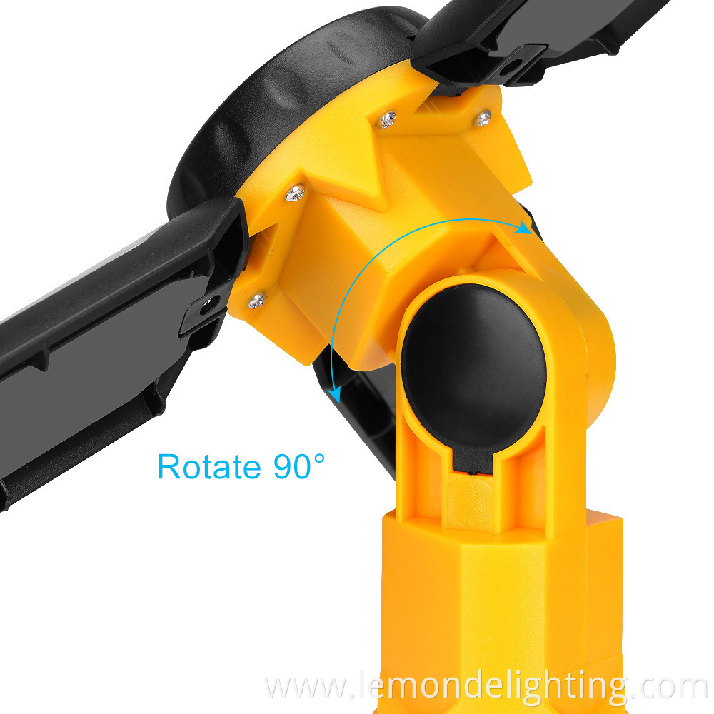 Rotatable COB flashlight